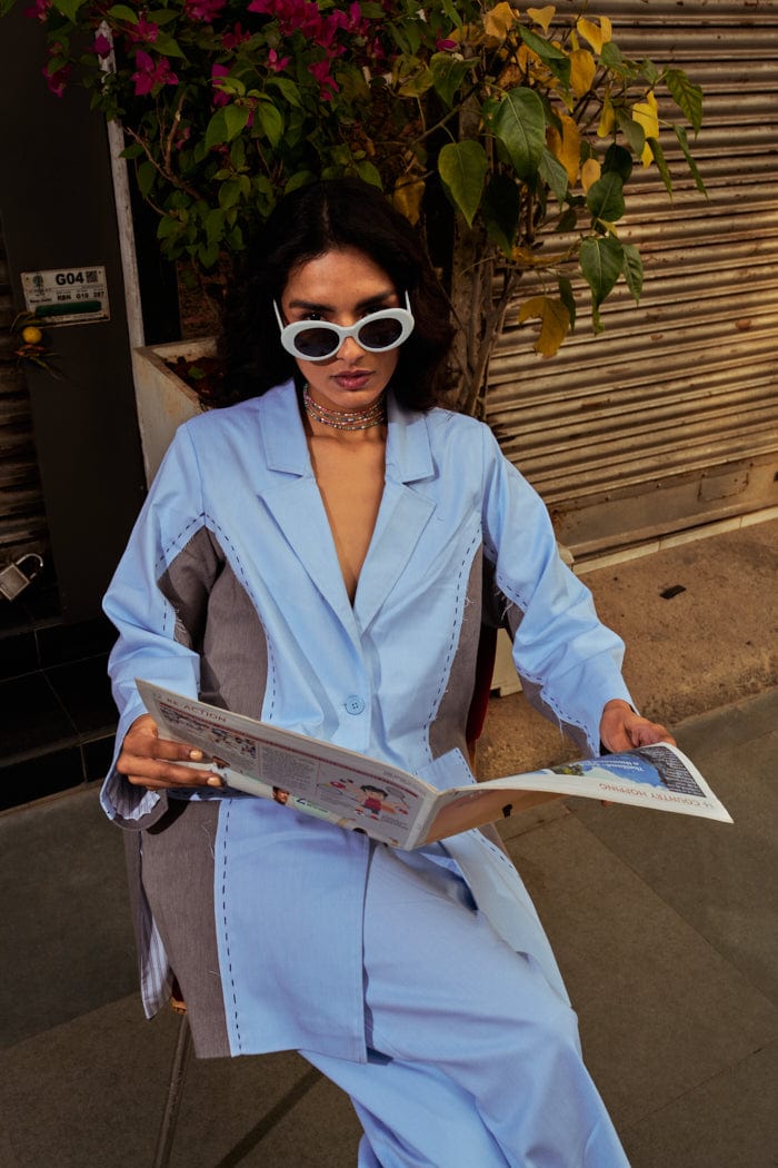 RIRI TWO PIECE CO-ORD SET WITH COLOR BLOCKED BLAZER AND BOOT CUT