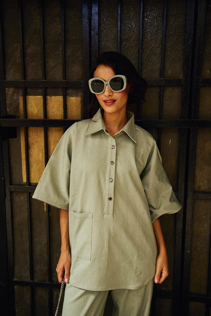 DOLLA CO-ORD SET IN FROSTY GREEN SPACELINES