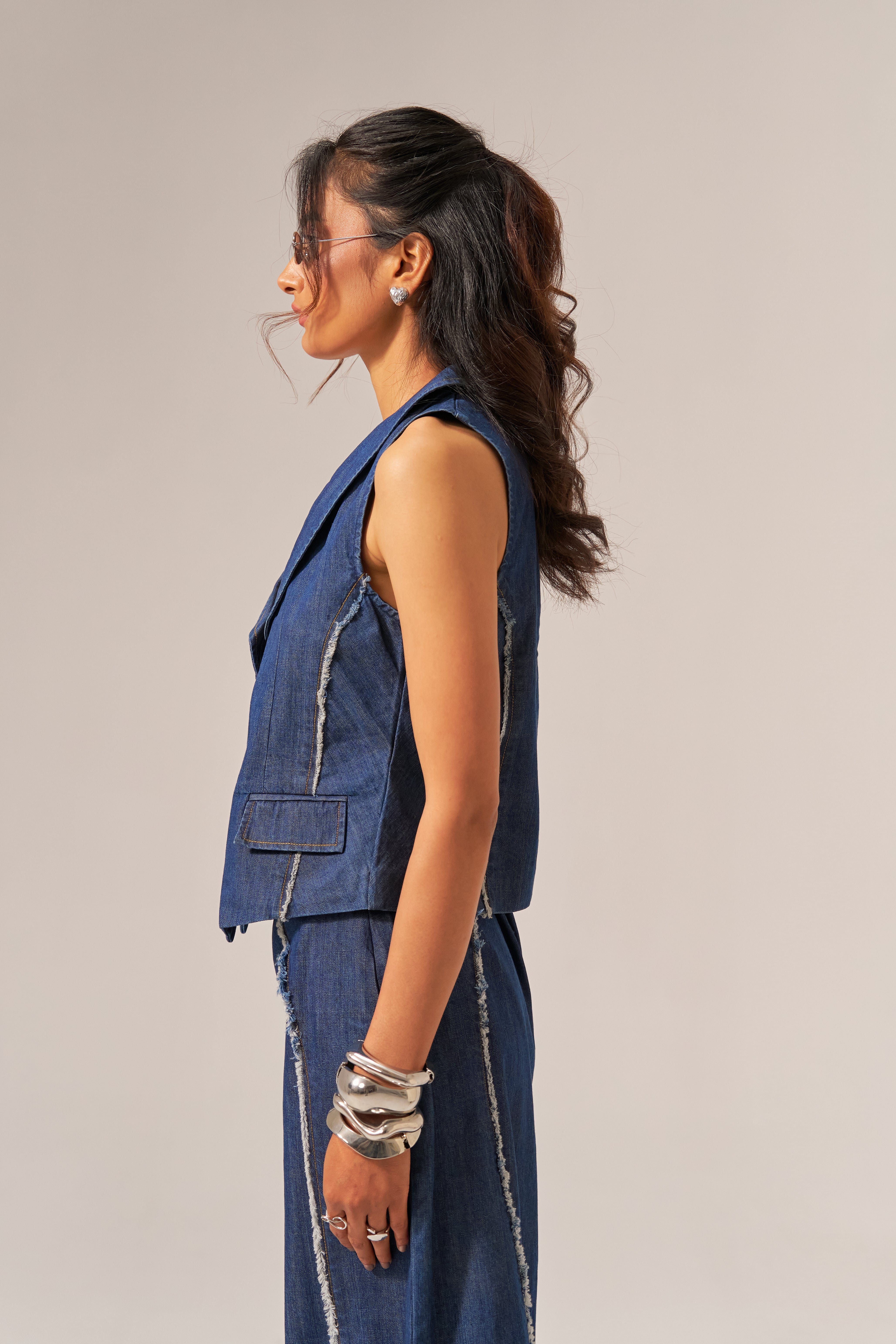 ISABELLE WAIST COAT SPACELINES