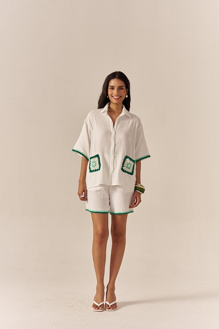 NATURALLY PRETTY CO-ORD SET WITH SHORTS SPACELINES